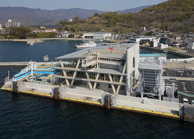 さあてらす外観画像1