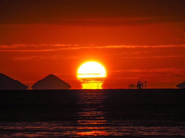 ダルマ夕日