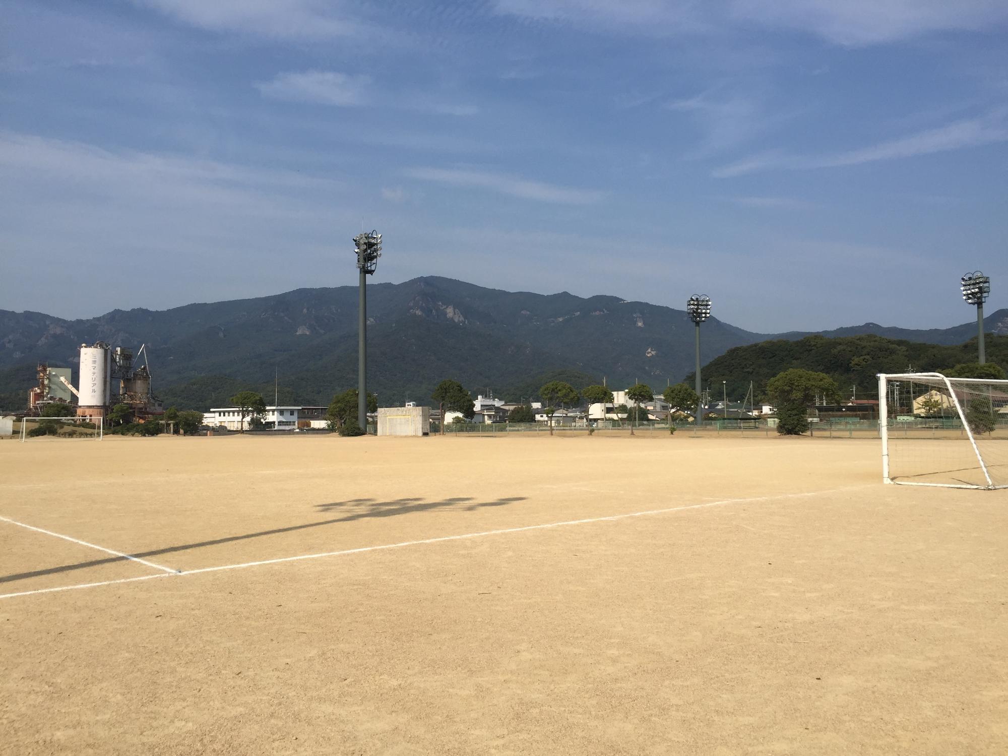 内海総合運動公園多目的広場