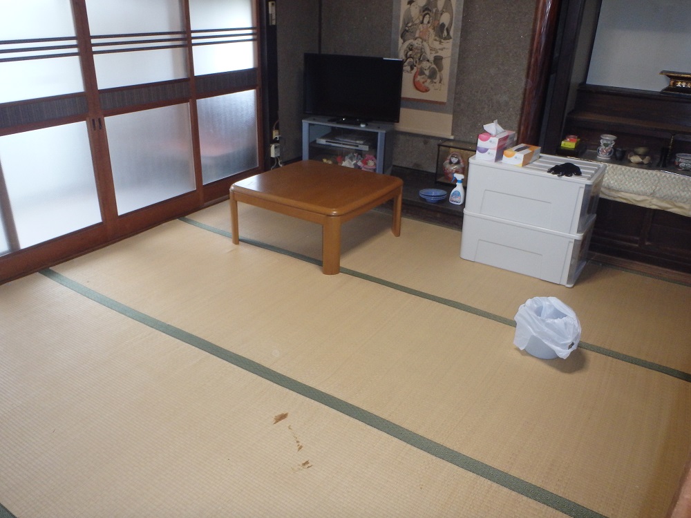 detached 坂手