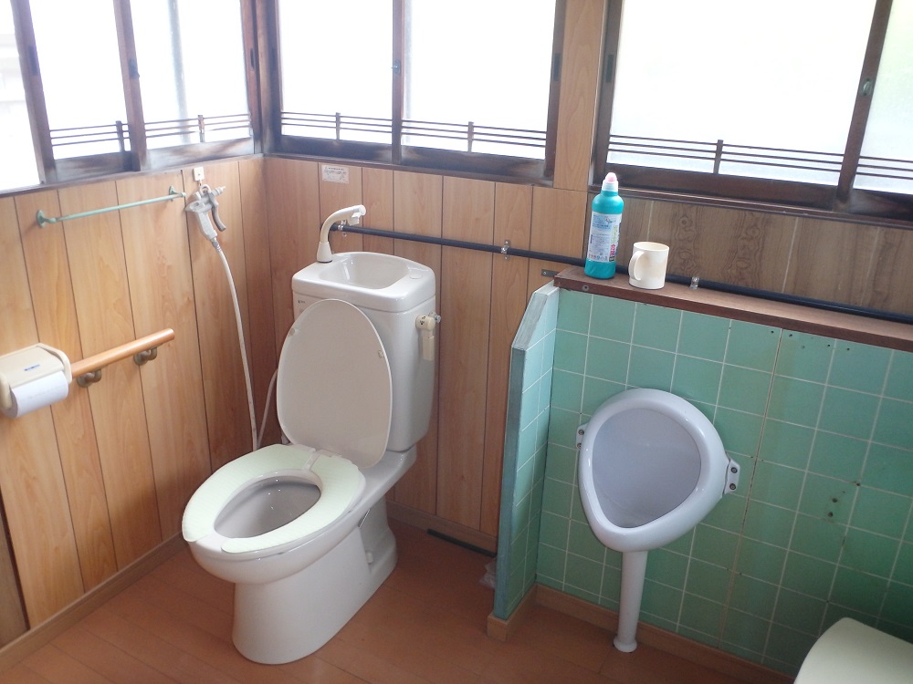 detached 坂手