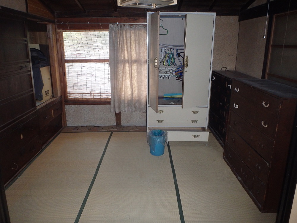 detached 坂手