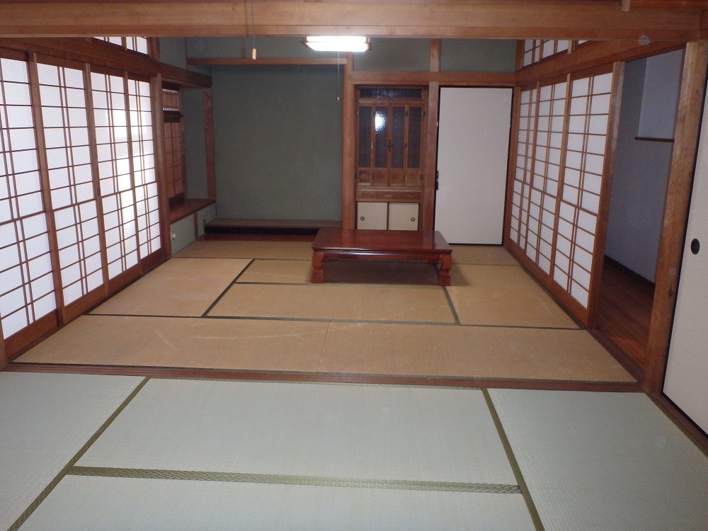 detached 安田