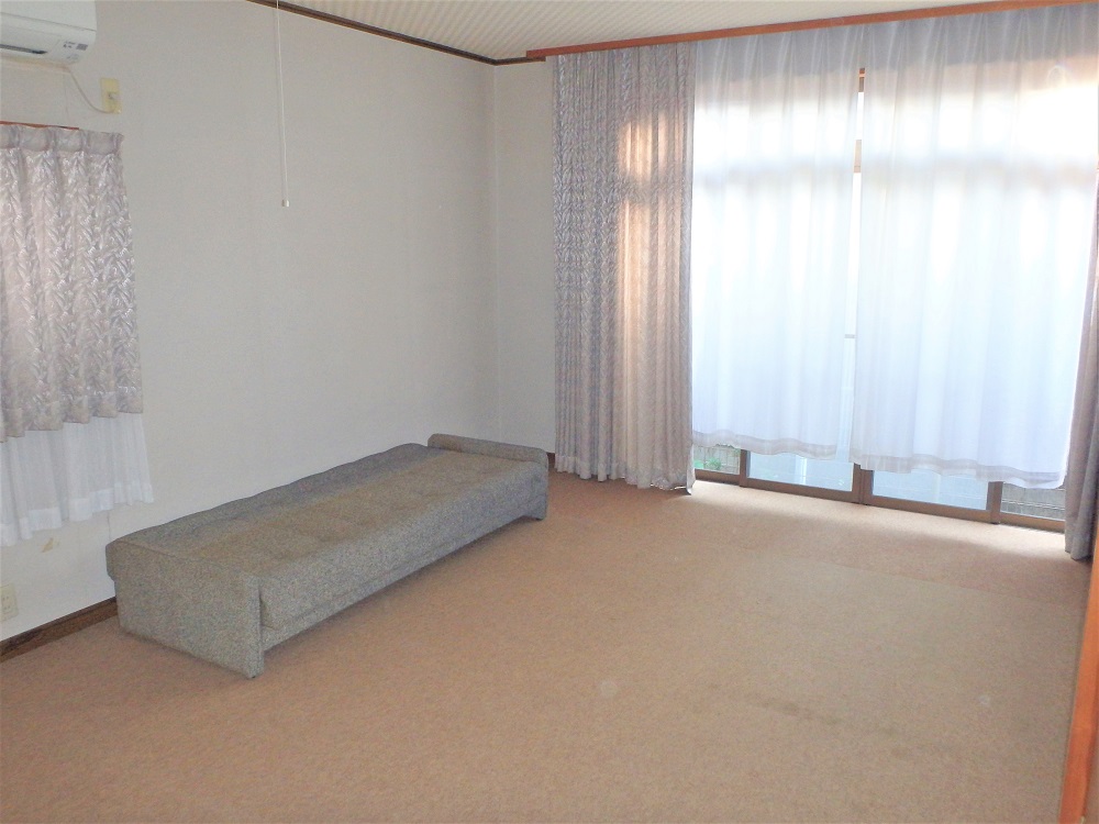 detached 安田
