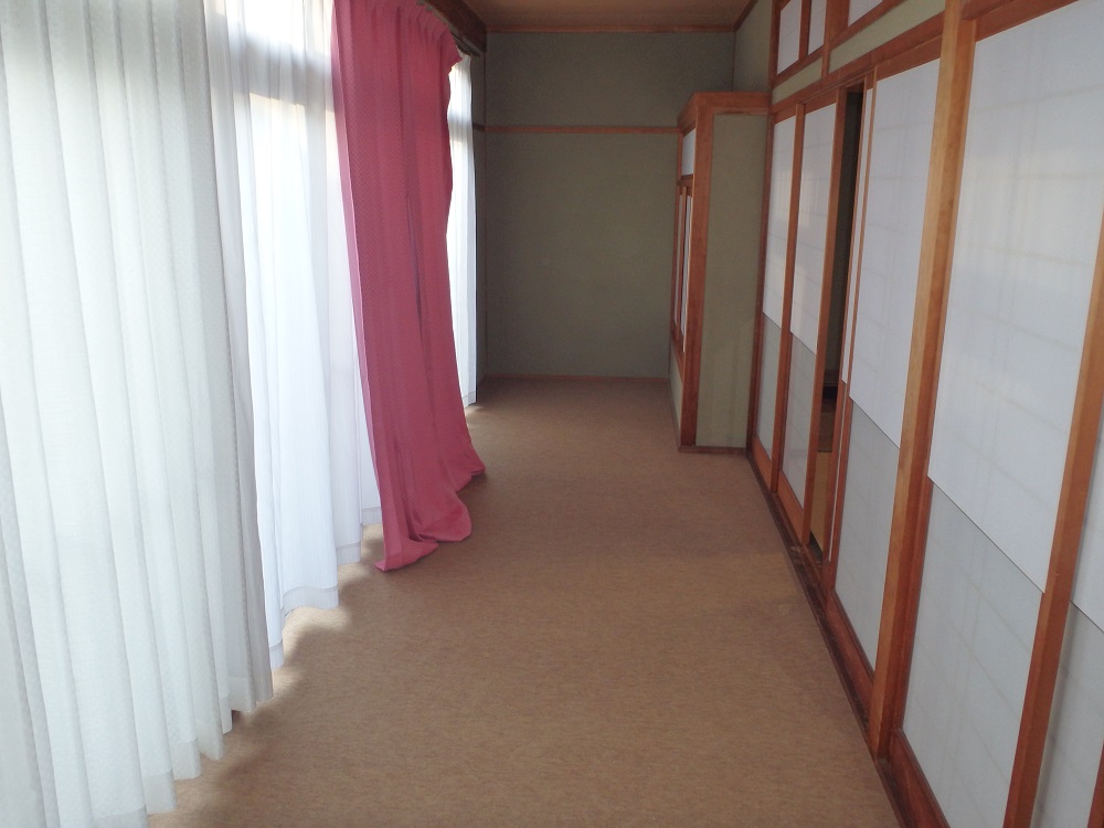 detached 安田