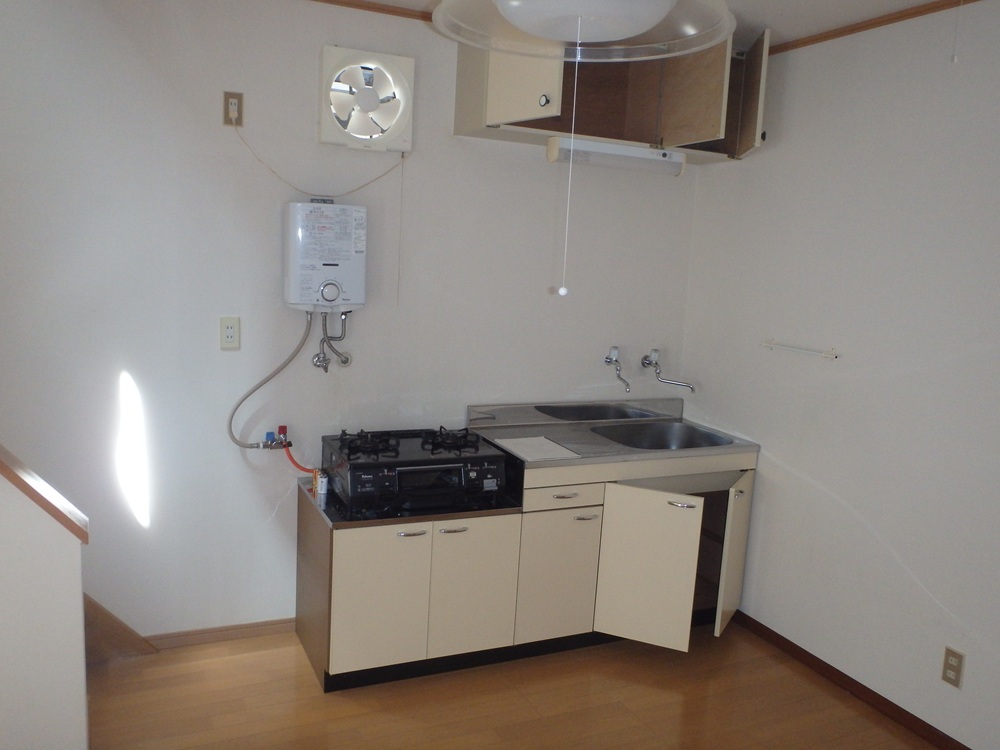 House in Shodoshima, Kagawa: Kitchen