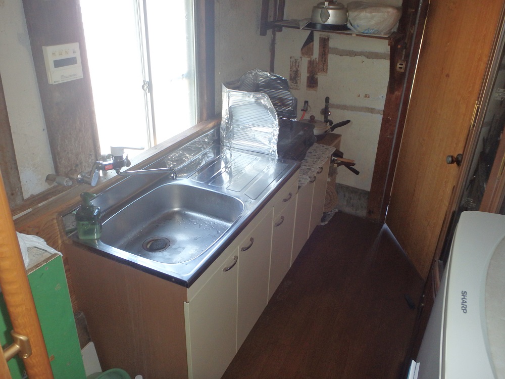 House in Shodoshima, Kagawa: Kitchen