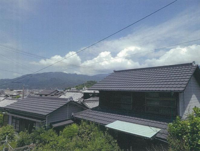 House in Shodoshima, Kagawa: Exterior